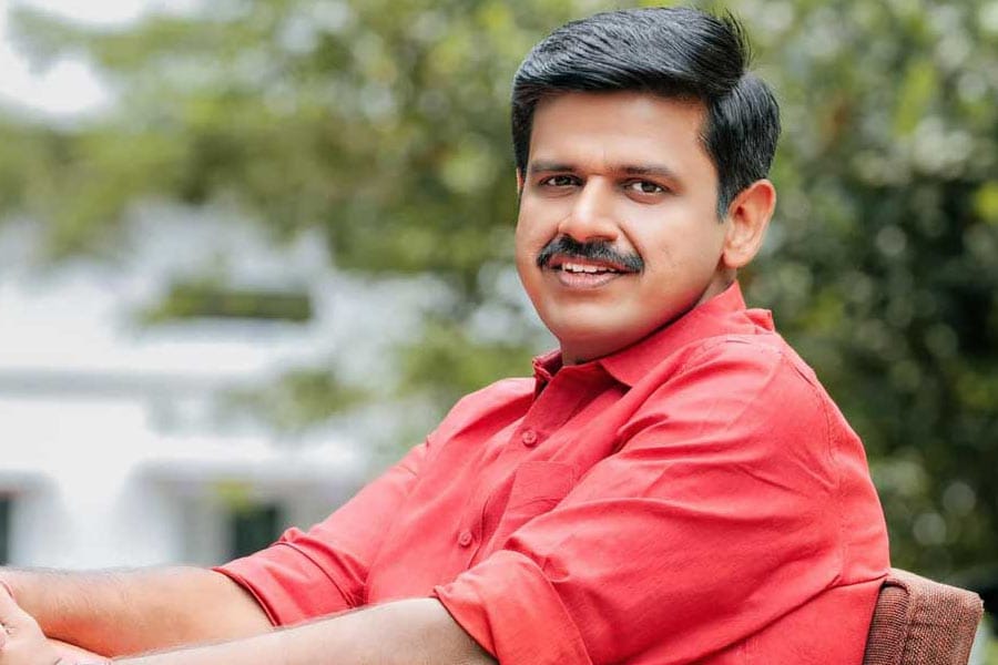 സന്ദീപ് വാരിയർ