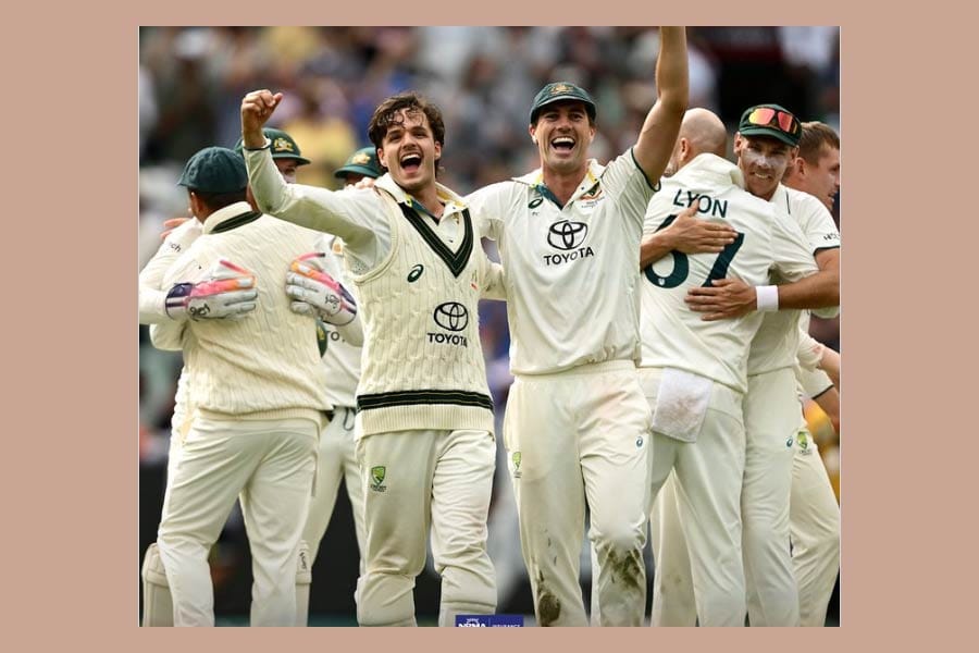 നാലാം ടെസ്റ്റില്‍ ഇന്ത്യയ്ക്ക് പരാജയം, പരമ്പരയില്‍ ഓസീസ് മുന്നില്‍