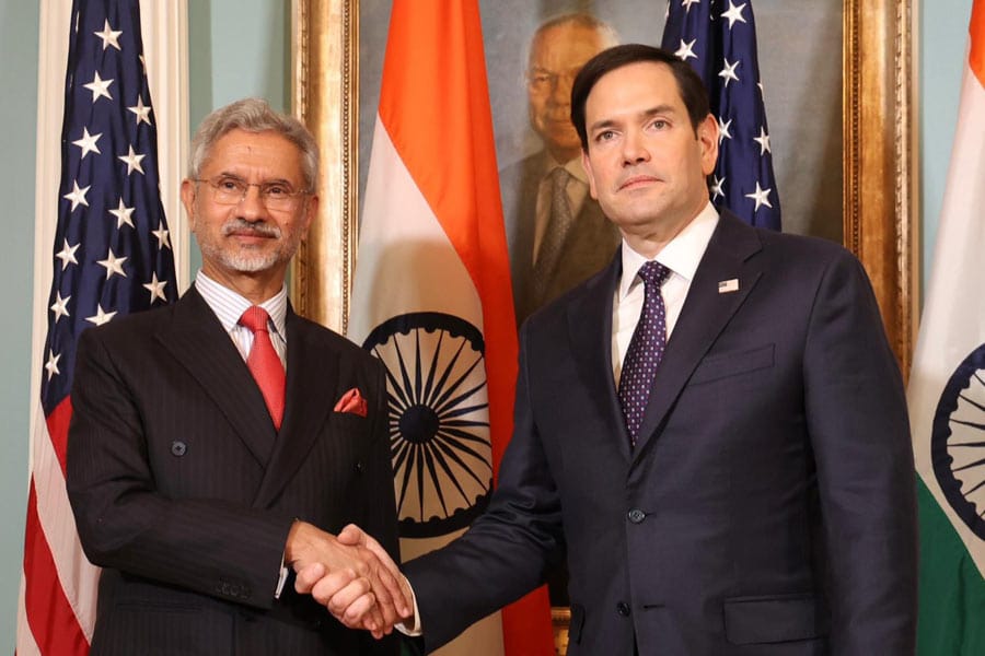 അനധികൃതമായി അമേരിക്കയിൽ കുടിയേറിയവരെ തിരിച്ചയക്കുന്നതിൽ എതിർപ്പില്ലെന്നറിയിച്ച് ഇന്ത്യ; തിരികെയെത്തുന്നത് 18,000 പേർ.