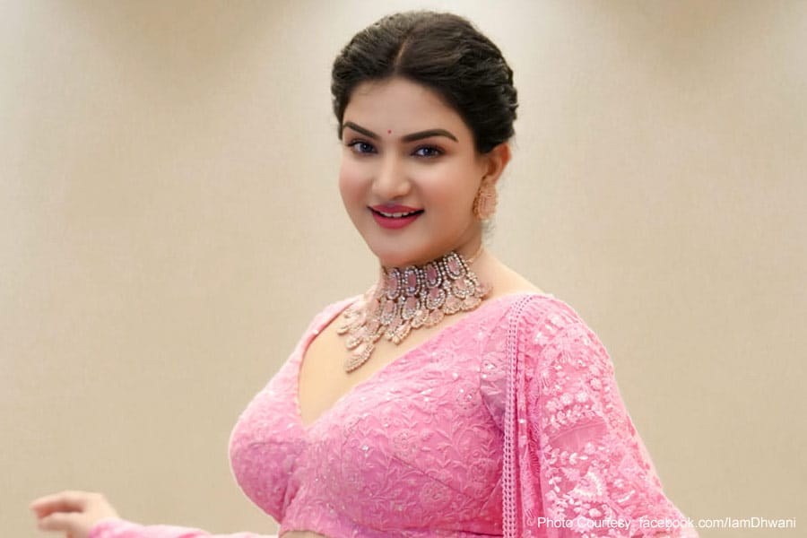 ഫേസ്ബുക്ക് പോസ്റ്റിന് താഴെ മോശം കമന്റുകള്‍; ഹണി റോസ് പൊലീസിൽ പരാതി നൽകി.