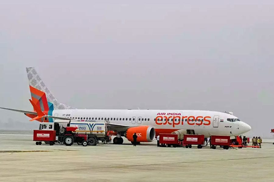 എയര്‍ ഇന്ത്യ എക്‌സ്പ്രസ് വിമാനം
