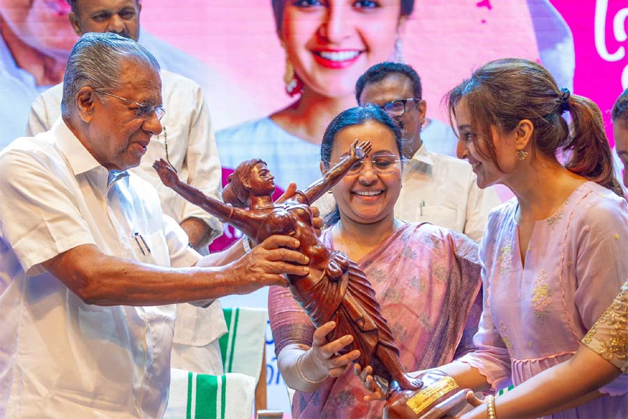 cancer-screening ‘ആരോഗ്യം-ആനന്ദം, അകറ്റാം കാൻസറിനെ..’ എന്ന കാൻസർ പ്രതിരോധ ജനകീയ ക്യാമ്പയിന് തുടക്കമായി.