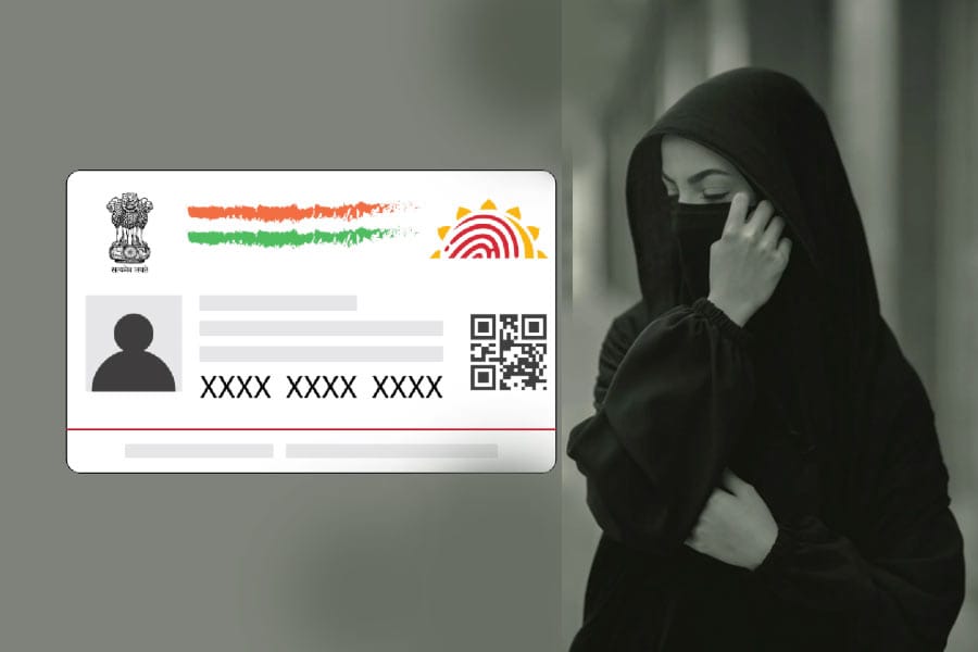 ആധാർ കാർഡിൽ ഹിജാബ് ധരിച്ച ഫോട്ടോ പാടില്ല; മുഖവും ചെവിയും വ്യക്തമാകണം; ആധാർ അതോറിറ്റി