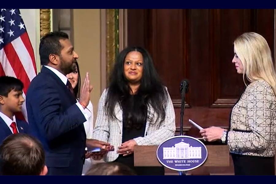 ഇന്ത്യൻ വംശജൻ കാഷ് പട്ടേൽ എഫ്ബിഐ ഡയറക്ടറായി സത്യപ്രതിജ്ഞ ചെയ്ത് ചുമതലയേറ്റു.