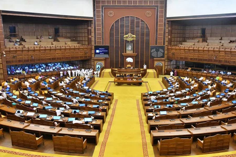 ബജറ്റ് ചര്‍ച്ചയ്ക്ക് മറുപടിയിൽ പുതിയ പ്രഖ്യാപനങ്ങള്‍