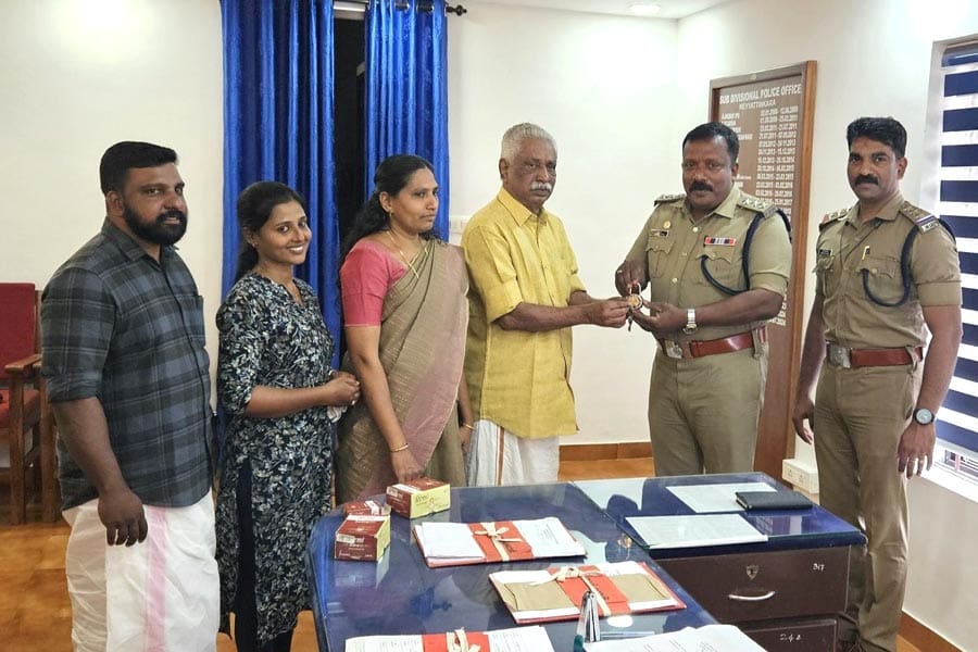 pink-voice-neyyattinkara സ്ത്രീകൾക്കും കുട്ടികൾക്കും സുരക്ഷിതത്വം: "പിങ്ക് വോയിസ്" പദ്ധതി ആരംഭിച്ചു