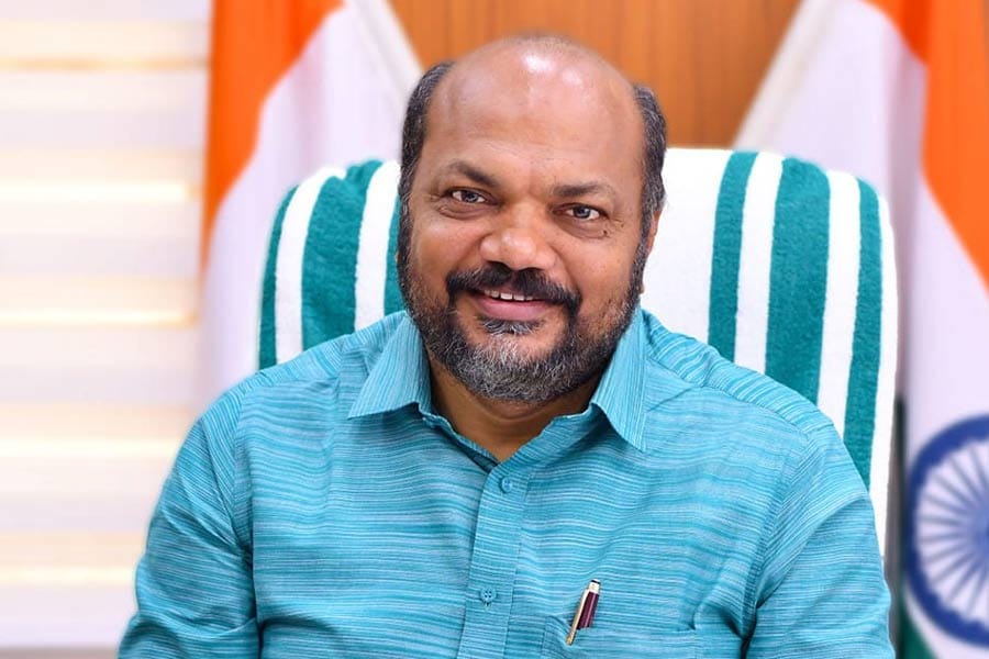 മന്ത്രി പി രാജീവിൻ്റെ അമേരിക്ക സന്ദർശനത്തിന് അനുമതിയില്ല