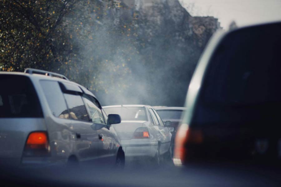 15 വർഷം പഴക്കമുള്ള വാഹനങ്ങൾക്ക് ഡൽഹിയിൽ ഇന്ധന വിതരണം നിരോധിക്കും