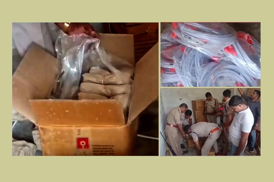 explosives-found-in-irattup ഈരാറ്റുപേട്ടയില് വന് സ്ഫോടക വസ്തു ശേഖരം കണ്ടെത്തി; രണ്ട് പേർ അറസ്റ്റിൽ