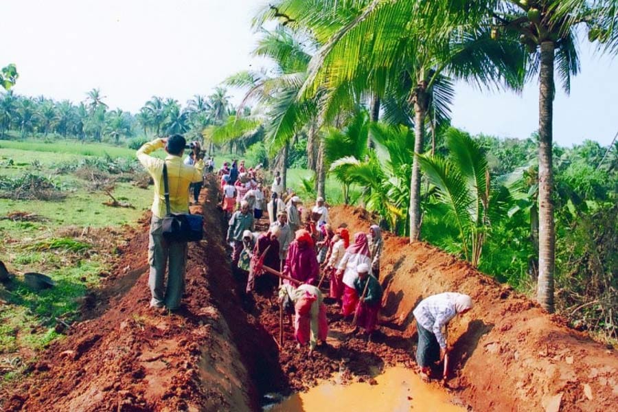 തൊഴിലുറപ്പ് കൂലി വർധിപ്പിച്ച് കേന്ദ്രം; കേരളത്തിൽ 6.65% ഉയർന്ന് 369 രൂപ
