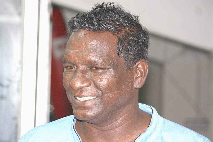 വിരമിക്കാൻ ഒരു ദിവസം ബാക്കി നിൽക്കേ ഐ എം വിജയന് സ്ഥാനകയറ്റം