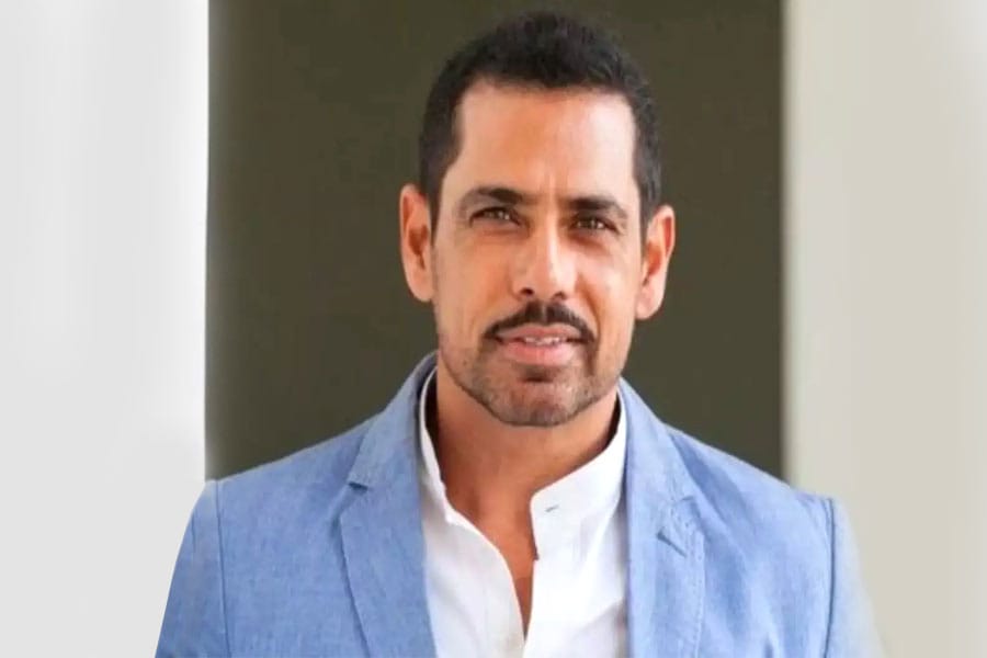 ഹരിയാനയിലെ ഭൂമിയിടപാട് കേസ്; റോബര്‍ട്ട് വാദ്ര ഇ ഡി ഓഫീസില്‍ ഹാജരായി