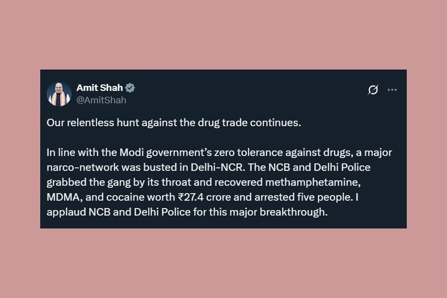 ഡൽഹിയിൽ 27 കോടിയുടെ MDMA-യും കൊക്കെയ്‌നും പിടികൂടി; 5 പേർ പിടിയിൽ.