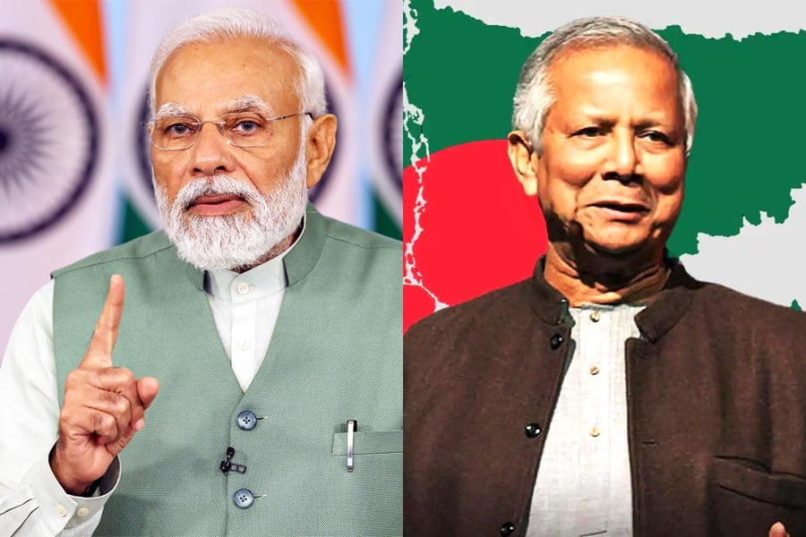 ഇന്ത്യ വഴി മറ്റ് രാജ്യങ്ങളിലേക്കുള്ള ബം​ഗ്ലാദേശിന്റെ കയറ്റുമതിക്ക് കേന്ദ്രസർക്കാർ നിരോധനം ഏർപ്പെടുത്തി.