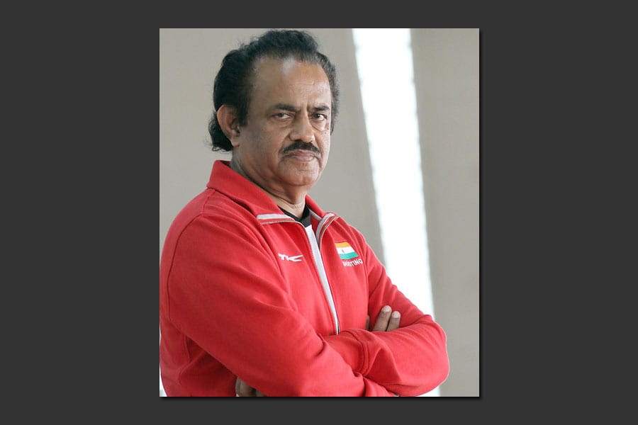 ദ്രോണാചാര്യ സണ്ണി തോമസ് അന്തരിച്ചു.