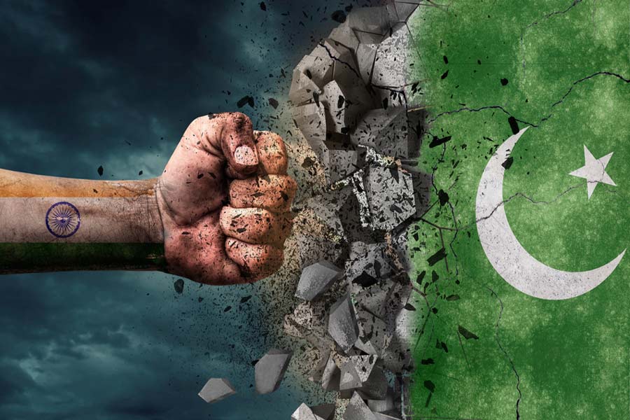 india-attack-again ഇന്ത്യയുടെ കനത്ത തിരിച്ചടി; പാക്കിസ്ഥാനിൽ വ്യാപക ആക്രമണം.