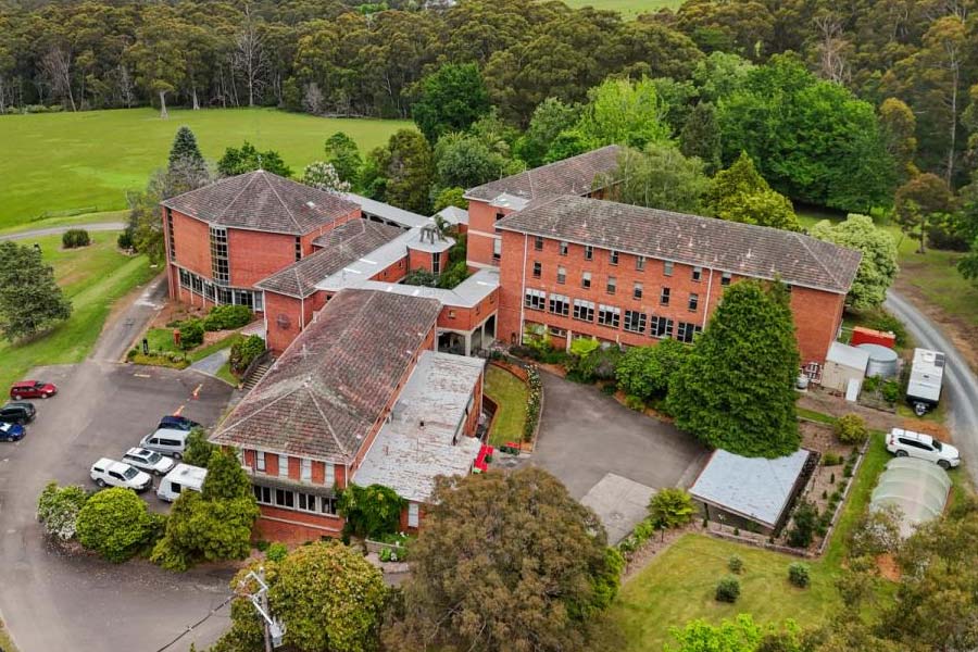 മെൽബണിലെ പള്ളോട്ടൈൻ കോളജ് സീറോമലബാർ രൂപത ഏറ്റെടുത്തു