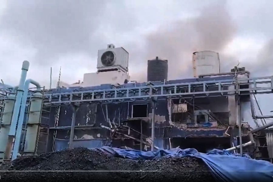 തെലങ്കാനയിലെ കെമിക്കൽ നിർമ്മാണ യൂണിറ്റിലുണ്ടായ സ്ഫോടനത്തിൽ പത്ത് മരണം.