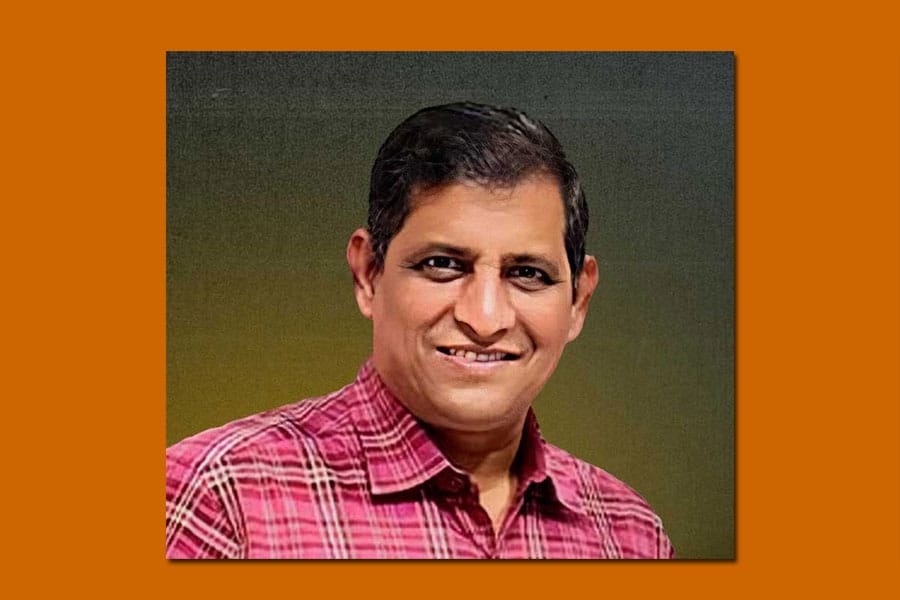 റവാഡ ചന്ദ്രശേഖര്‍ കേരളത്തിന്റെ പുതിയ പോലീസ് മേധാവി.