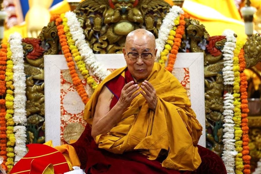 ഇന്ന് ദലൈ ലാമയുടെ 90-ാം ജന്മദിനം; പിൻ​ഗാമിയെ തെരഞ്ഞെടുക്കേണ്ടത് അദ്ദേഹം തന്നെയാണെന്ന് കേന്ദ്രമന്ത്രി കിരൺ റിജിജു