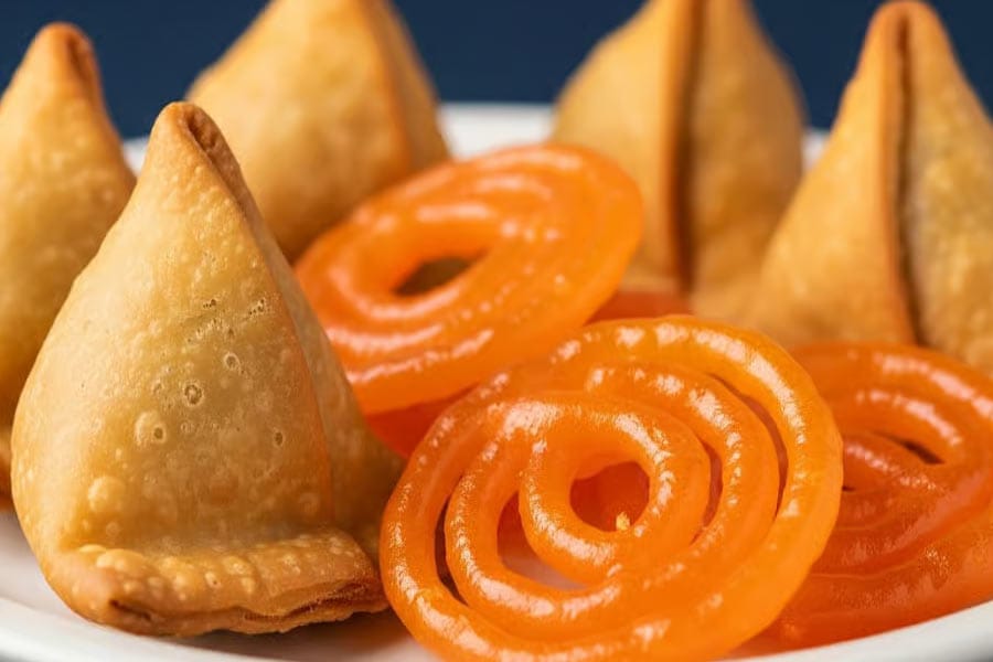 സമൂസ, ജിലേബി, ലഡു ആരോഗ്യത്തിന് ഹാനികരം; നൽകിയത് പൊതുവായ നിർദേശമെന്ന് കേന്ദ്രസർക്കാർ