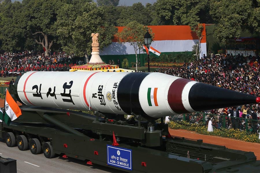agni-5-missile ആണവായുധങ്ങൾ വഹിക്കാൻ ശേഷിയുള്ള ബാലിസ്റ്റിക് മിസൈലായ അഗ്നി 5 ഇന്ത്യ വിജയകരമായി പരീക്ഷിച്ചു.