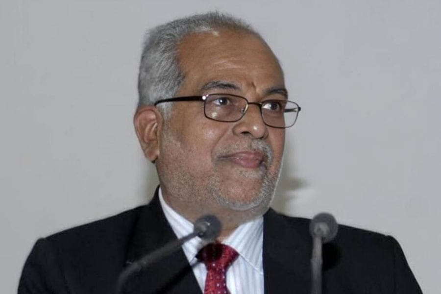 justice-b-sudershan-reddy-v ജസ്റ്റിസ് ബി. സുദർശൻ റെഡ്ഡി ഐ എൻ ഡി ഐ എ മുന്നണിയുടെ ഉപരാഷ്ട്രപതി സ്ഥാനാർത്ഥി