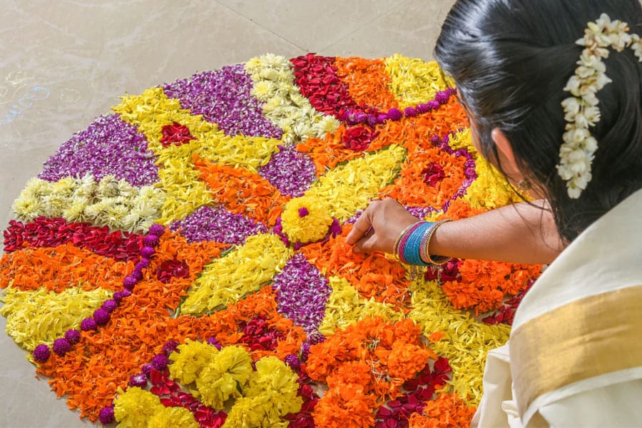 ഓണത്തിന്റെ വരവറിയിച്ച് അത്തം പിറന്നു