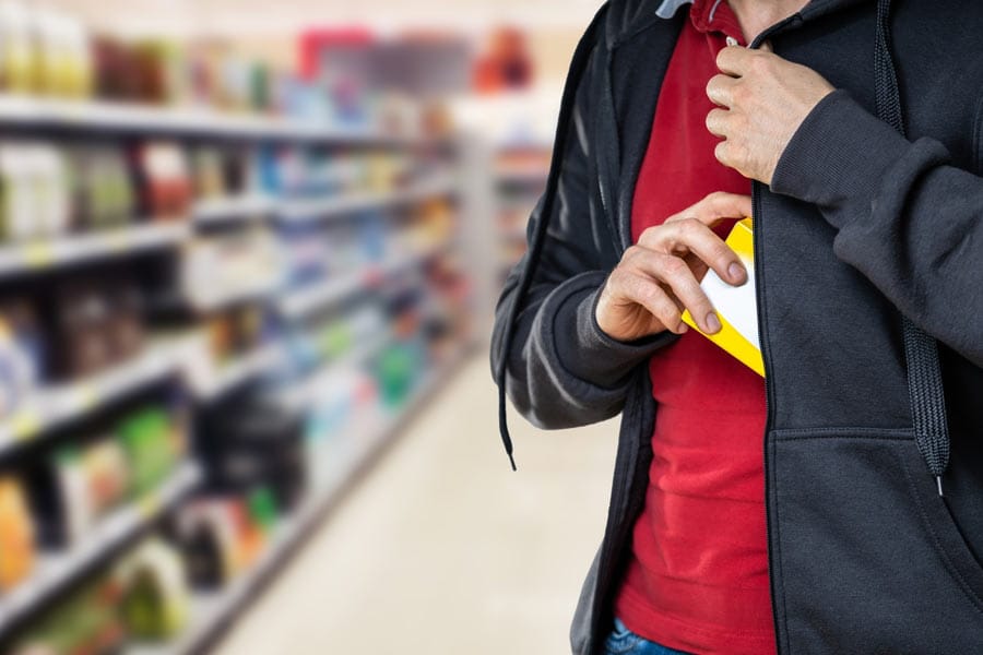 സൂപ്പർ മാർക്കറ്റുകളിൽ മോഷണം നടത്തി ഓൺലൈൻ വഴി വില്പന; ഇന്ത്യൻ വിദ്യാർത്ഥികളടങ്ങുന്ന റാക്കറ്റ് പിടിയിൽ