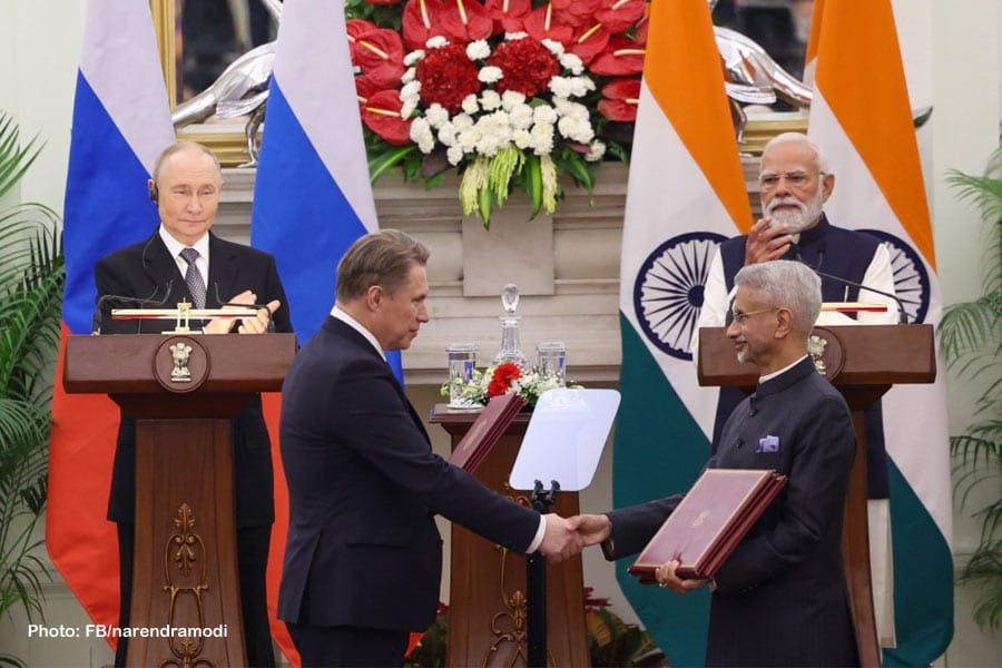 putin-india-visit ഇന്ത്യ–റഷ്യ ബന്ധം പുതിയ തലത്തിൽ; എട്ട് കരാറുകളിൽ ഇരു രാജ്യങ്ങളും ഒപ്പുവെച്ചു.