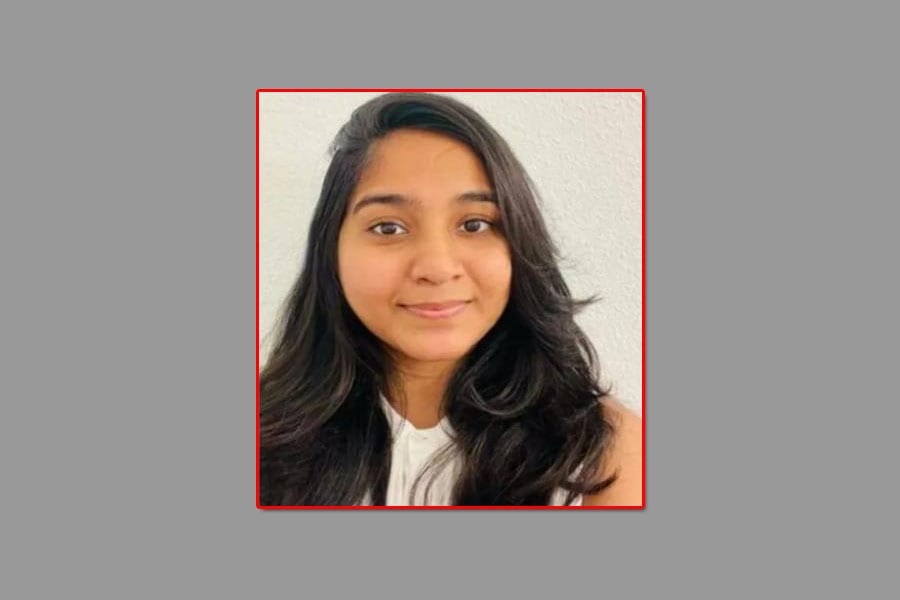 അമേരിക്കയിൽ പൊലീസ് വാഹനം ഇടിച്ച് ഇന്ത്യൻ വിദ്യാർഥിനി മരിച്ച സംഭവത്തിൽ കുടുംബത്തിന് 262 കോടി രൂപ നഷ്‌ടപരിഹാരം