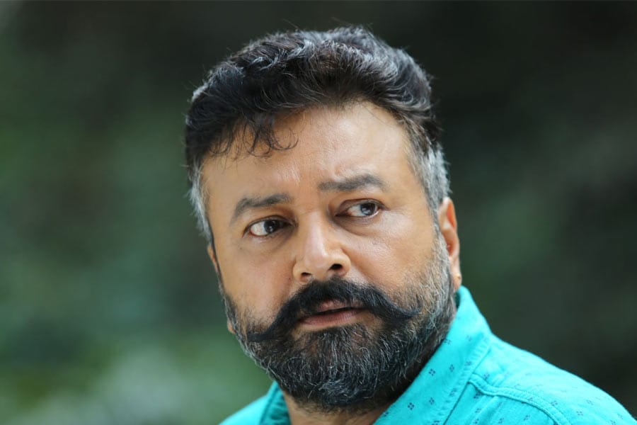 jayaram-actor ശബരിമല സ്വർണക്കൊള്ളക്കേസ്: നടൻ ജയറാമിനെ മൂന്നര മണിക്കൂർ ചോദ്യം ചെയ്തു; കുടുങ്ങാനുള്ളവർ കുടുങ്ങട്ടെ എന്ന് ജയറാം.