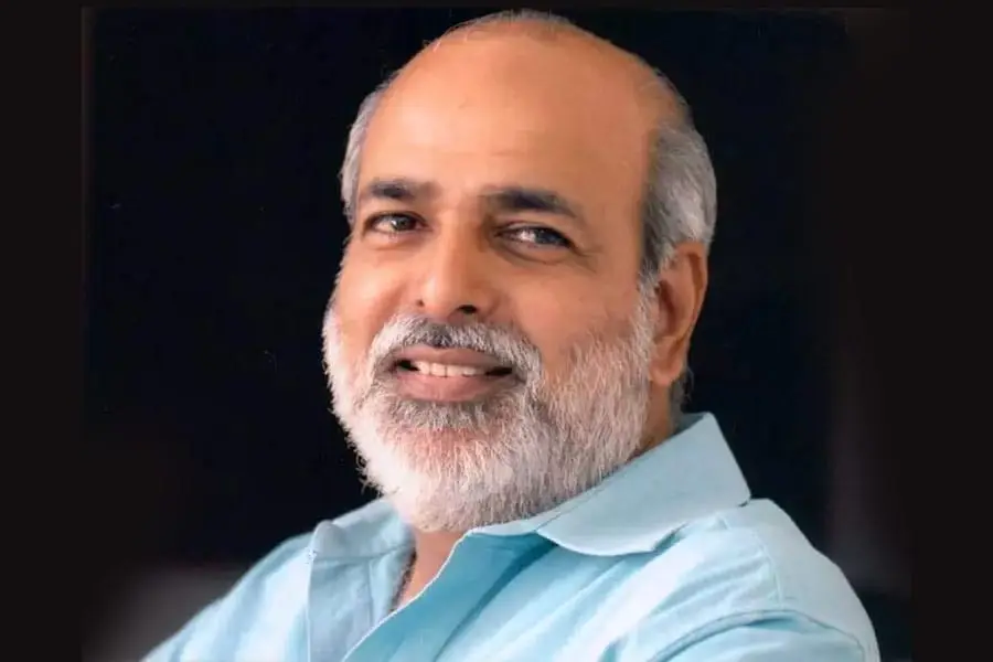 പ്രശസ്ത മാധ്യമപ്രവർത്തകൻ ടി. ശശികുമാർ