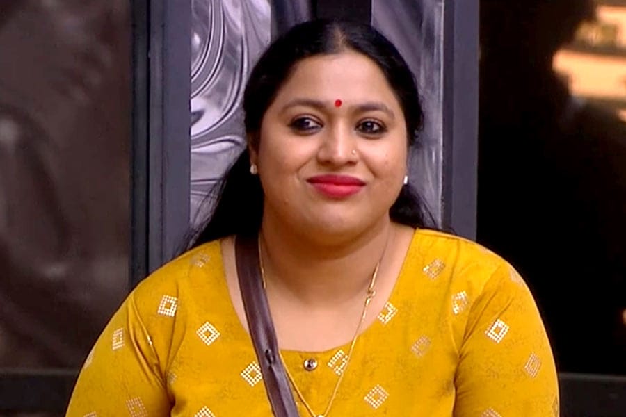 ലക്ഷ്മിപ്രിയയുടെ പേര് വോട്ടർപട്ടികയിൽ ഇല്ല; സ്ഥാനാർഥിത്വത്തിൽ അനിശ്ചിതത്വം.