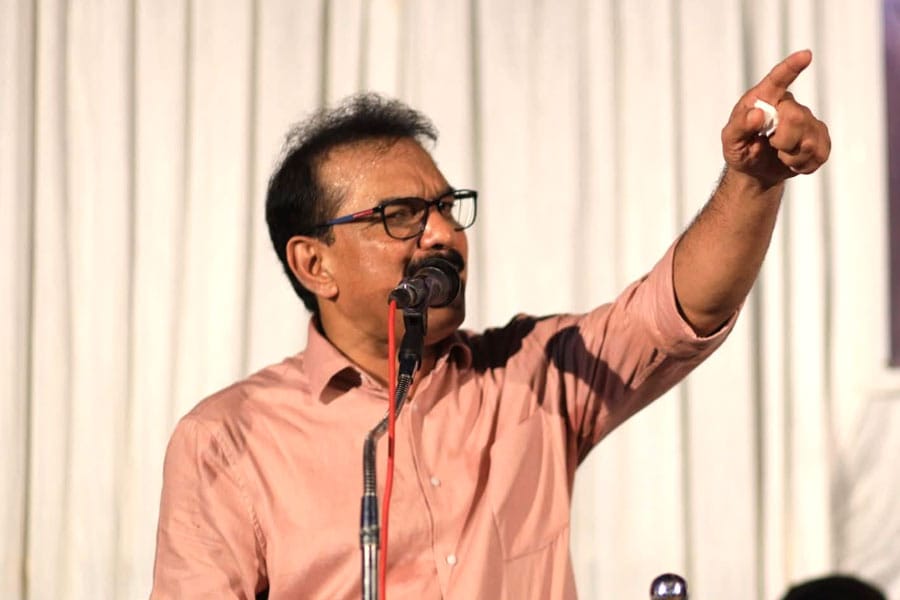 sabu-m-jacob-twenty-20 ഭയന്ന് വിറച്ചിട്ടാണ് ഓരോ മണിക്കൂറിലും ഡീൽ എന്ന് പറയുന്നത്; സഭാ തർക്കം 6 മാസത്തിനുള്ളിൽ പരിഹരിക്കും: സാബു എം ജേക്കബ്