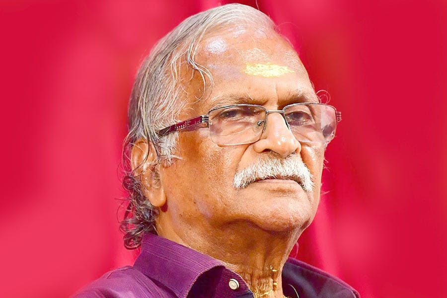 ഹൃദയസരസ്സിലേ പ്രണയ പുഷ്പമേ..  മലയാളത്തിൻ്റെ വരദാനം തമ്പി സാറിന് ഇന്ന് പിറന്നാൾ
