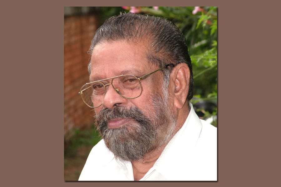 പാട്ടിന്റെ സംവിധാന ചക്രവർത്തി അർജുനൻ മാസ്റ്റർ