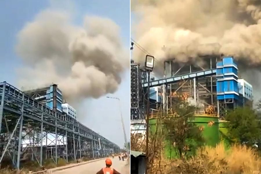 explosion-at-power-plant-in ഛത്തീസ്ഗഡിലെ പവർ പ്ലാൻ്റിൽ വൻ സ്ഫോടനം: 10 തൊഴിലാളികൾ കൊല്ലപ്പെട്ടു; നിരവധി പേർക്ക് പരിക്ക്