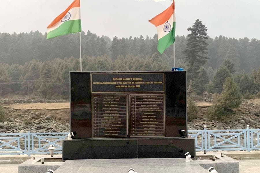 memorial-pahalgam-terror-at പഹൽഗാം ഭീകരാക്രമണത്തിന് ഇന്ന് ഒരു വർഷം.