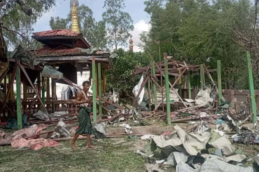 attack on monastery in myanmar മ്യാൻമറിൽ ബുദ്ധവിഹാരത്തിന് നേരെ വ്യോമാക്രമണം; 14 പേർ കൊല്ലപ്പെട്ടു.