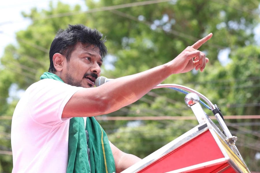 udhayanidhi-stalin തൃഷയ്ക്കെതിരായ ദ്വയാർഥ പ്രയോഗം; തമിഴ്നാട് പ്രതിപക്ഷനേതാവ് ഉദയനിധി സ്റ്റാലിനെ കസ്റ്റഡിയിലെടുത്തു.