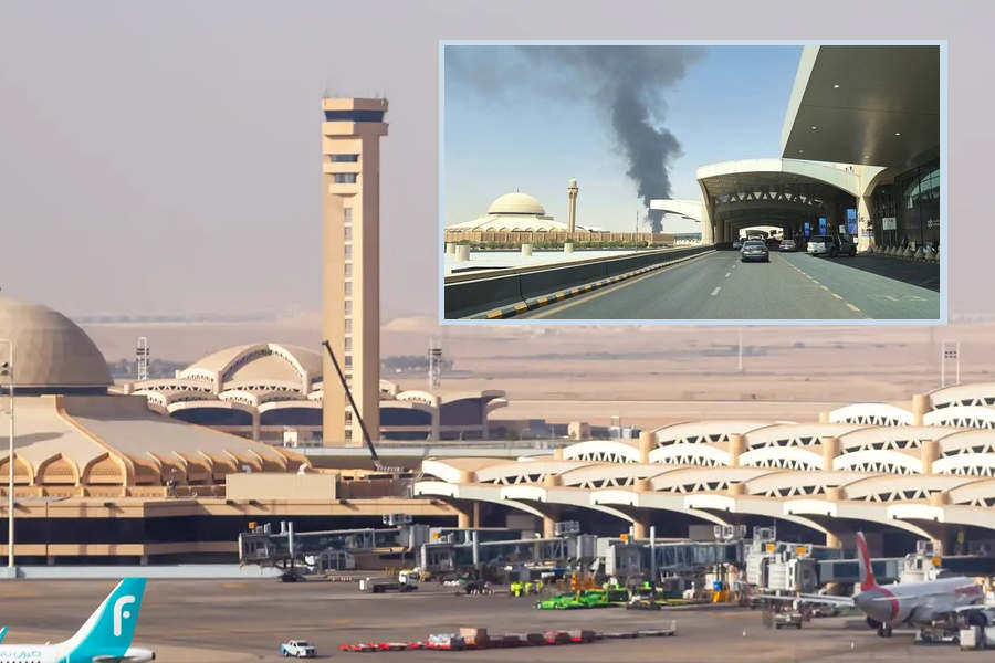 saudi airport റിയാദ് വിമാനത്താവളത്തിന് നേരെ വീണ്ടും ഹൂതി ആക്രമണം; പ്രവർത്തനം നിർത്തിവെച്ചു.